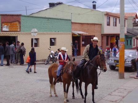 till häst i Colombia